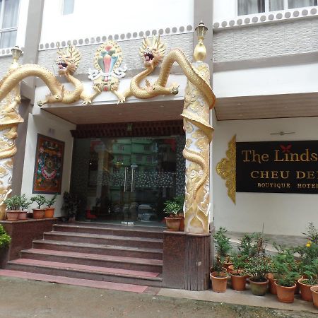The Lindsay Cheu Den Hotel Гангток Екстериор снимка